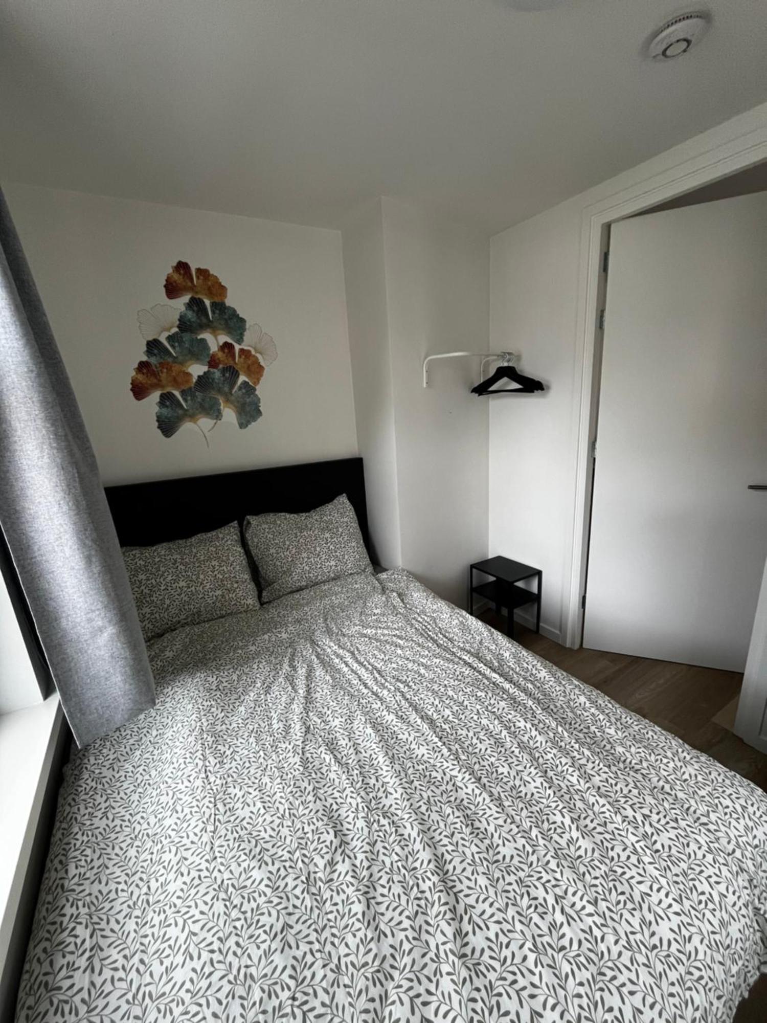 Apartement Hotel Stays By Adm Λάιντεν Εξωτερικό φωτογραφία