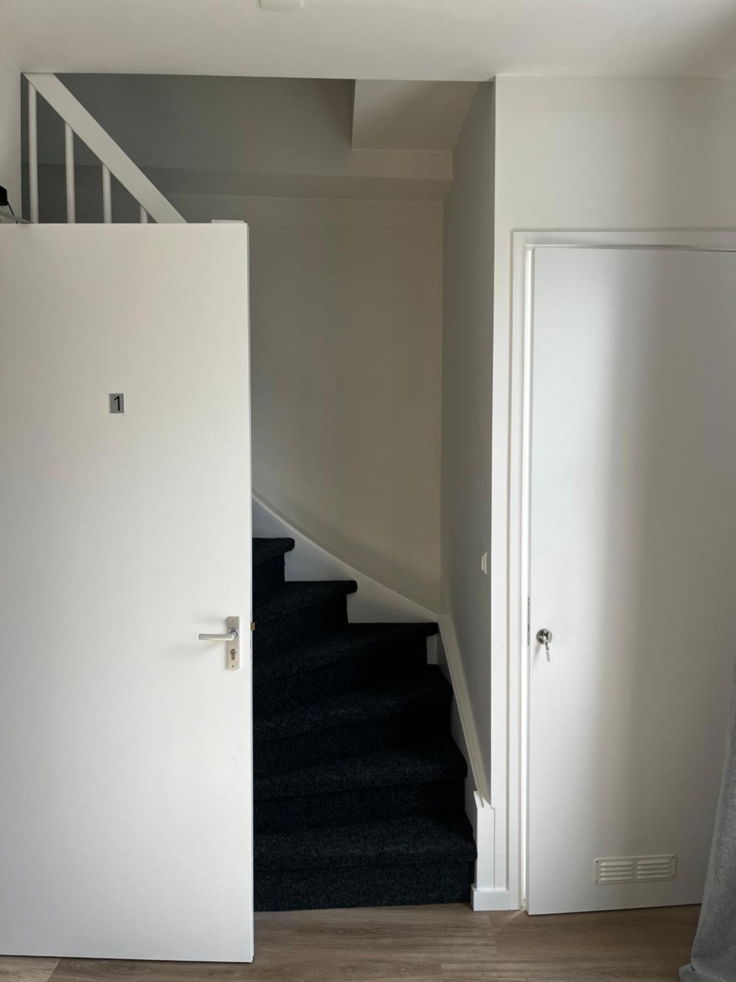 Apartement Hotel Stays By Adm Λάιντεν Εξωτερικό φωτογραφία