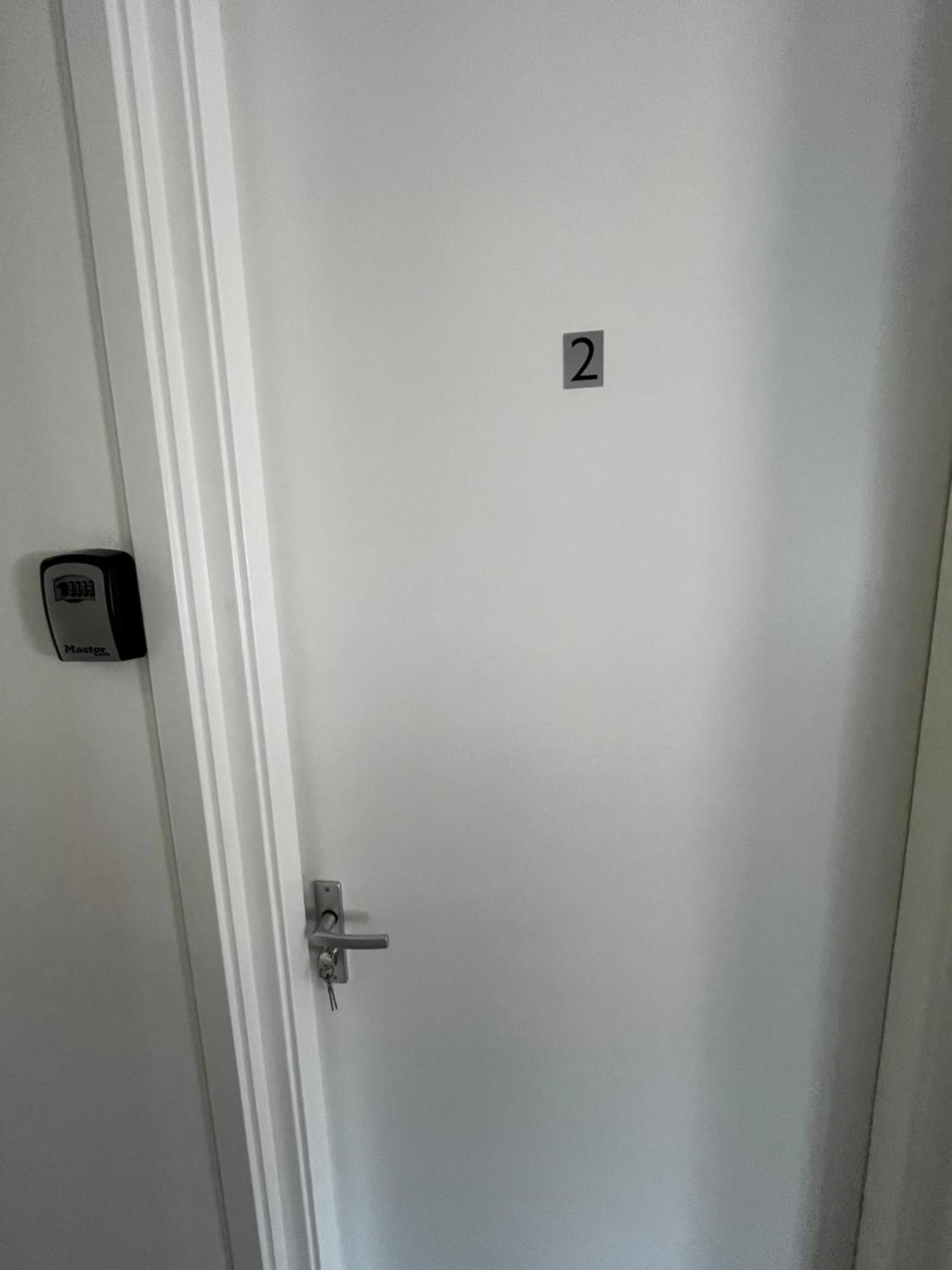 Apartement Hotel Stays By Adm Λάιντεν Εξωτερικό φωτογραφία