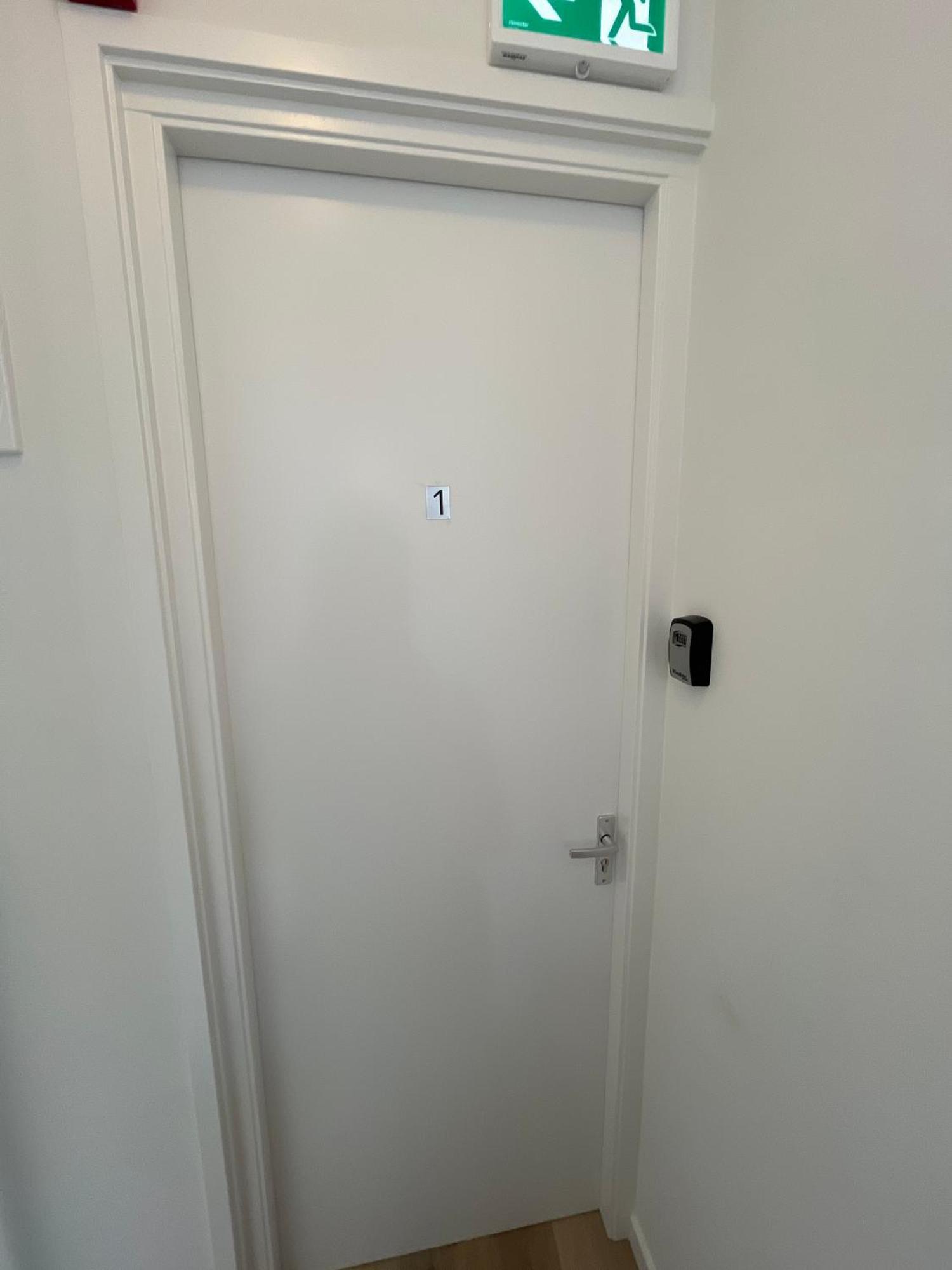 Apartement Hotel Stays By Adm Λάιντεν Εξωτερικό φωτογραφία