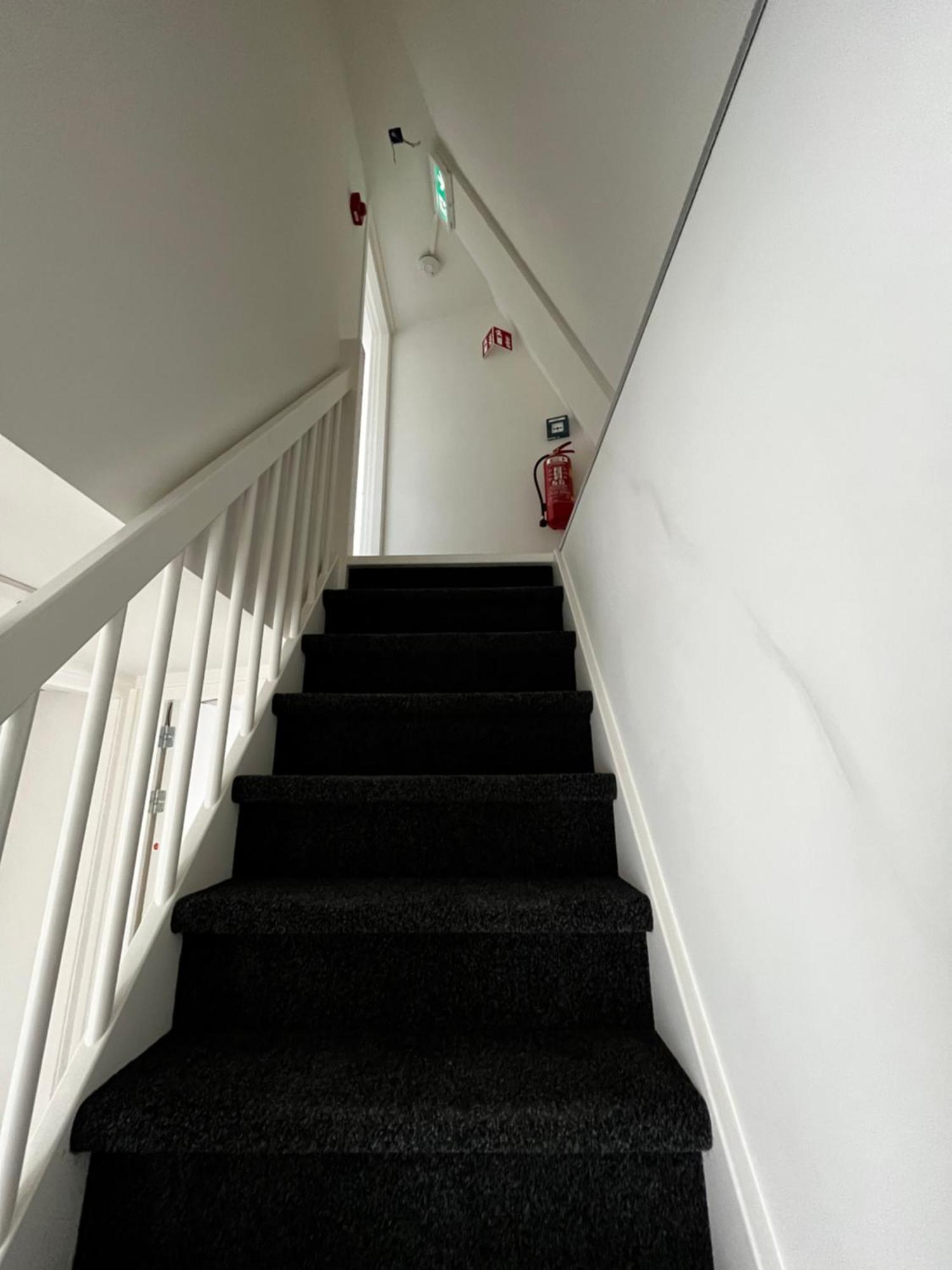 Apartement Hotel Stays By Adm Λάιντεν Εξωτερικό φωτογραφία