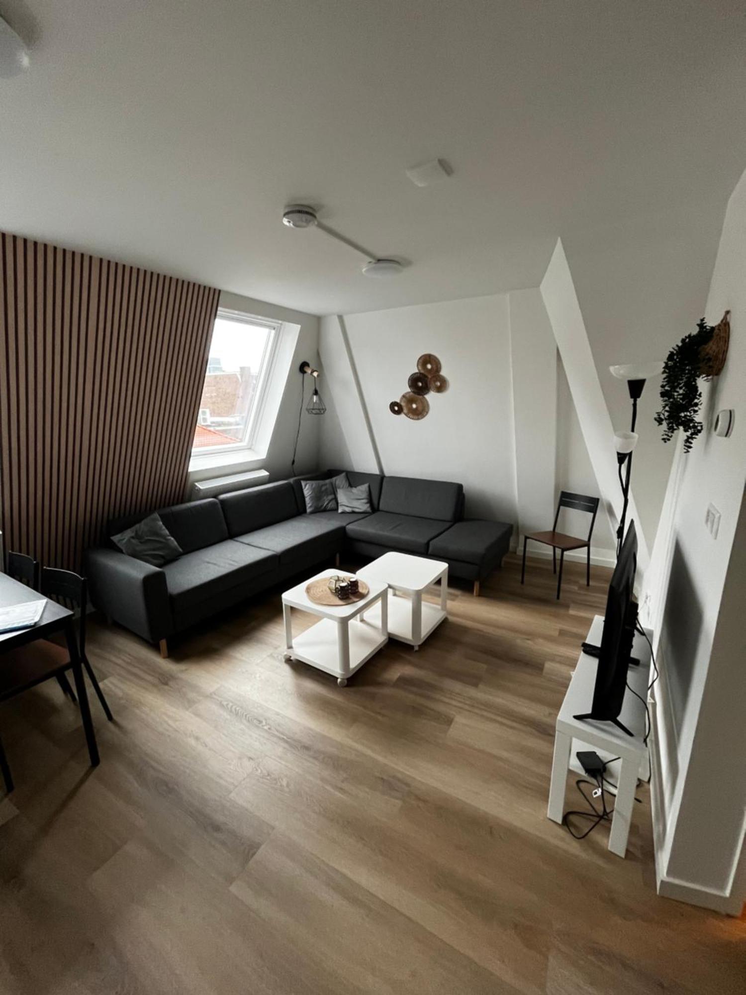 Apartement Hotel Stays By Adm Λάιντεν Εξωτερικό φωτογραφία